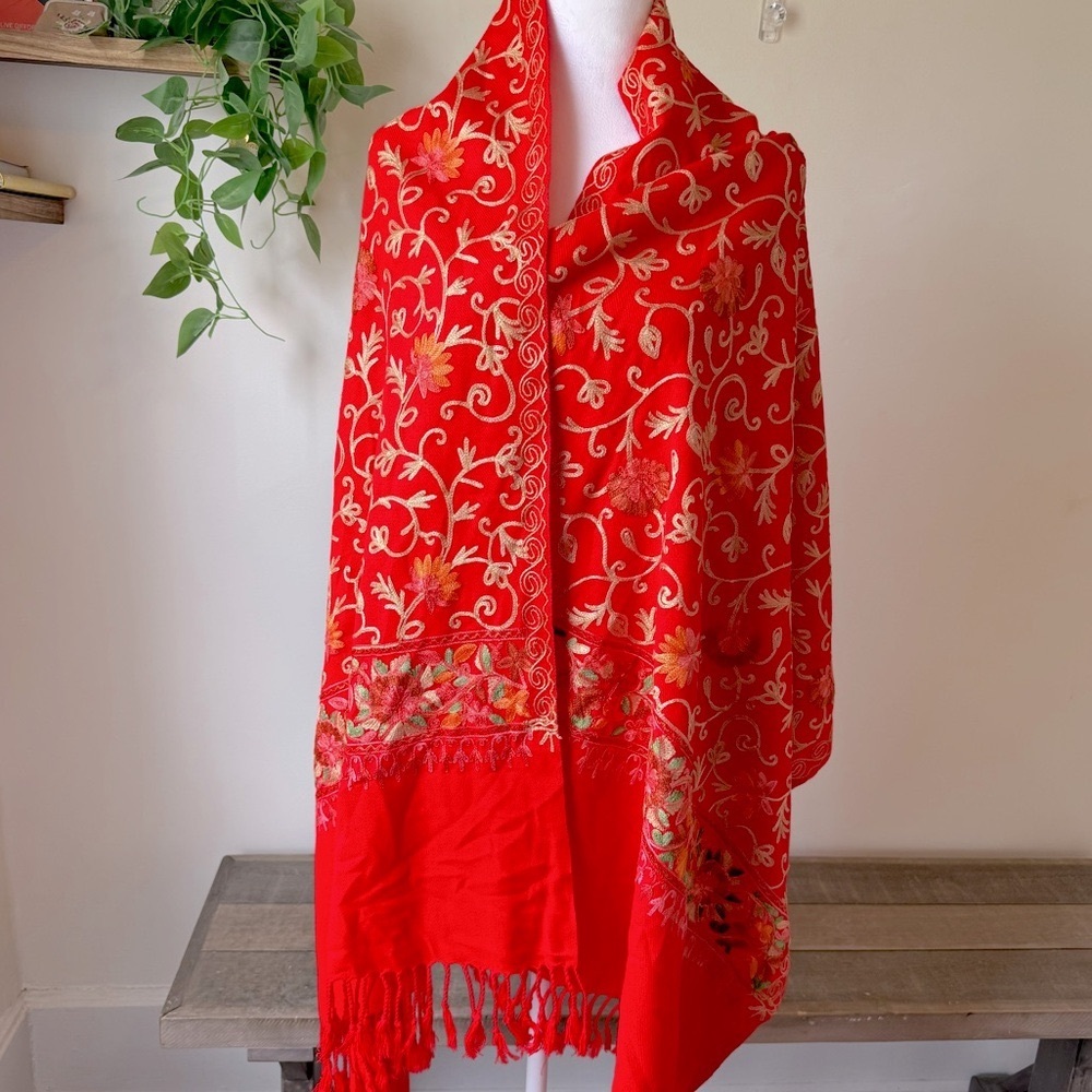 Red Wrap